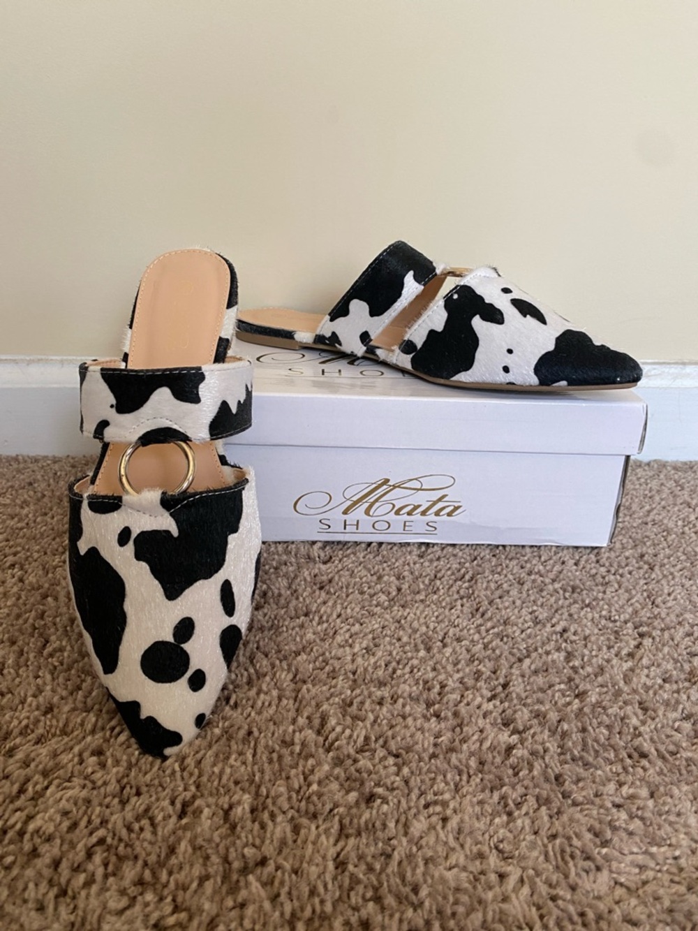 Mata Cow-Print Mules